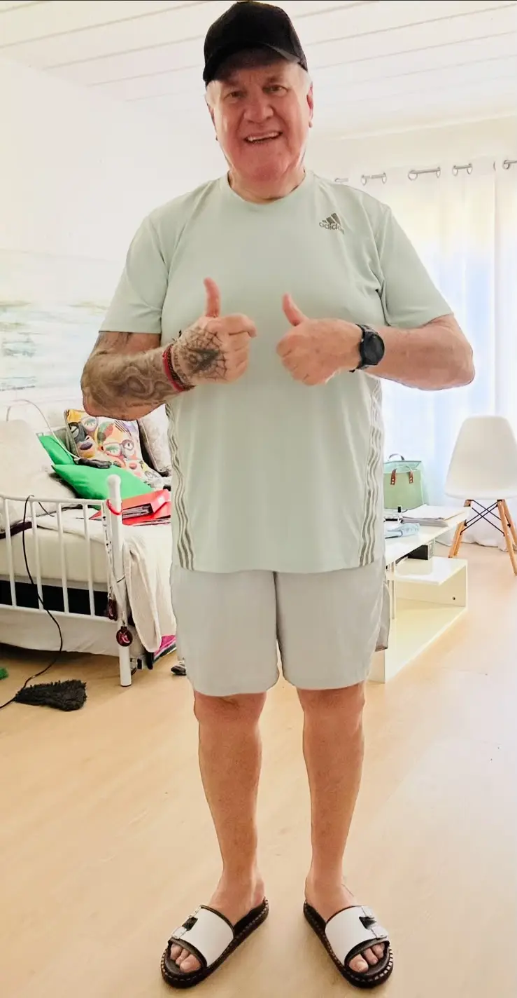 Bruce Meyerson demonstrating mobility exercises.